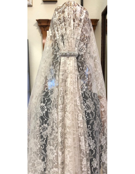 Oferta mantilla + peina