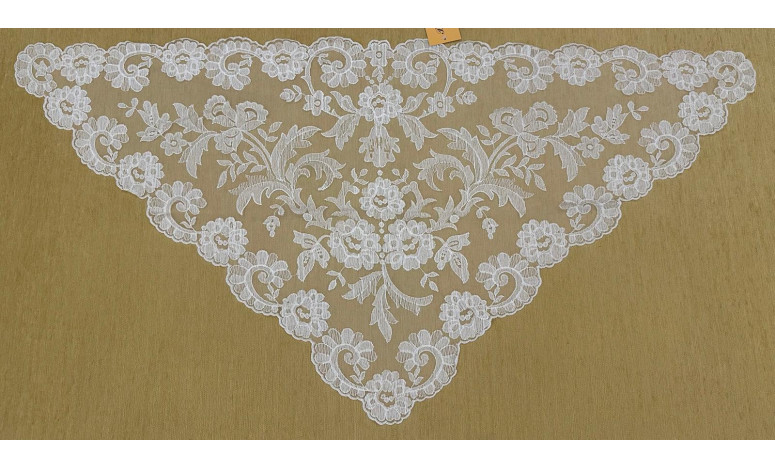 Mantilla triangular 60*120