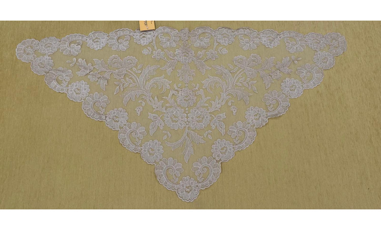 Mantilla triangular 60*120