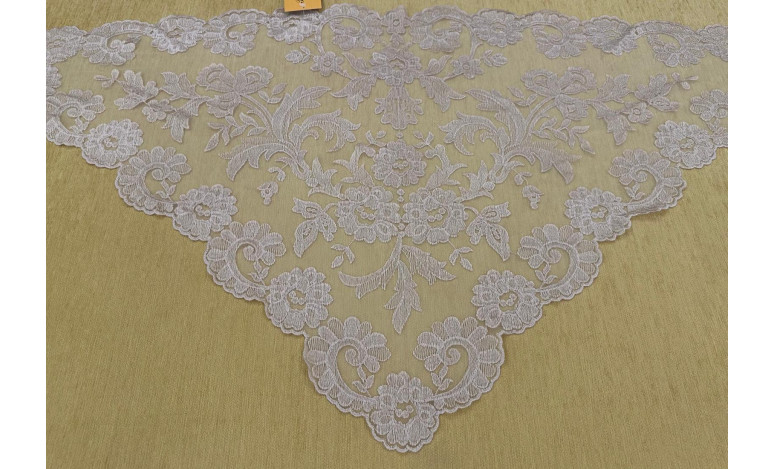 Mantilla triangular 60*120