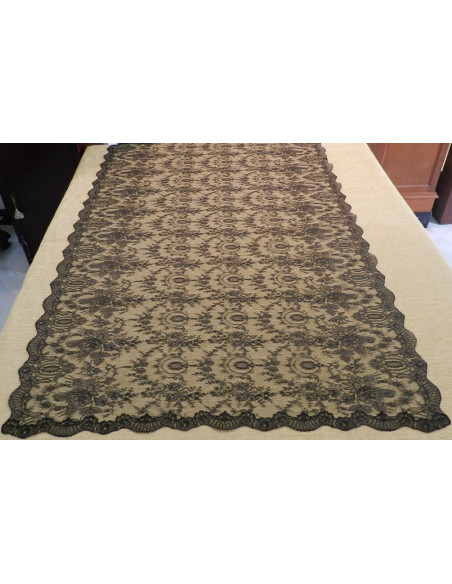 Mantilla máquina 120*240 chantilly