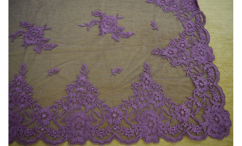 Mantilla máquina morada 100*220