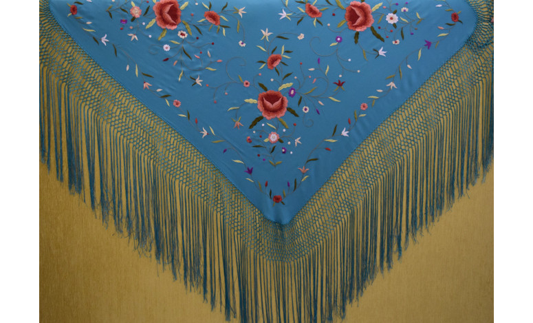 Mantón bordado a mano en seda 115 cm