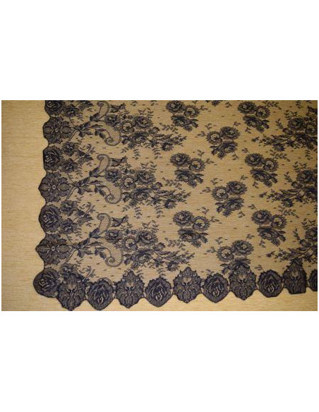 Mantilla chantilly máquina 100*220