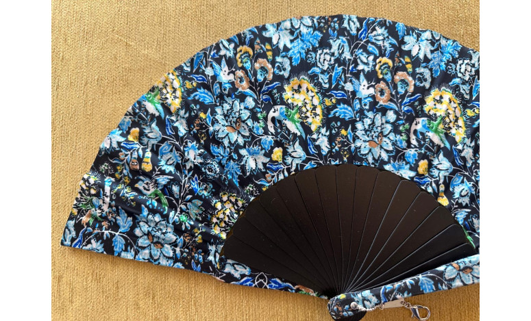 Abanico batik seda