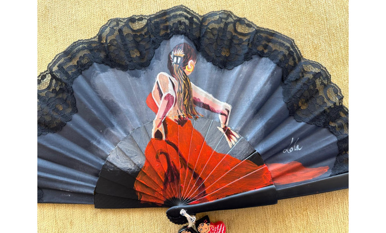 Abanico flamenca con encaje