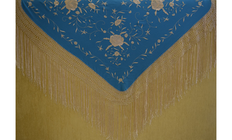 Mantón bordado a mano en seda 115 cm