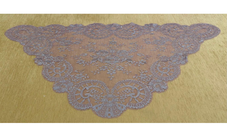Mantilla triangular metalizada 60*115