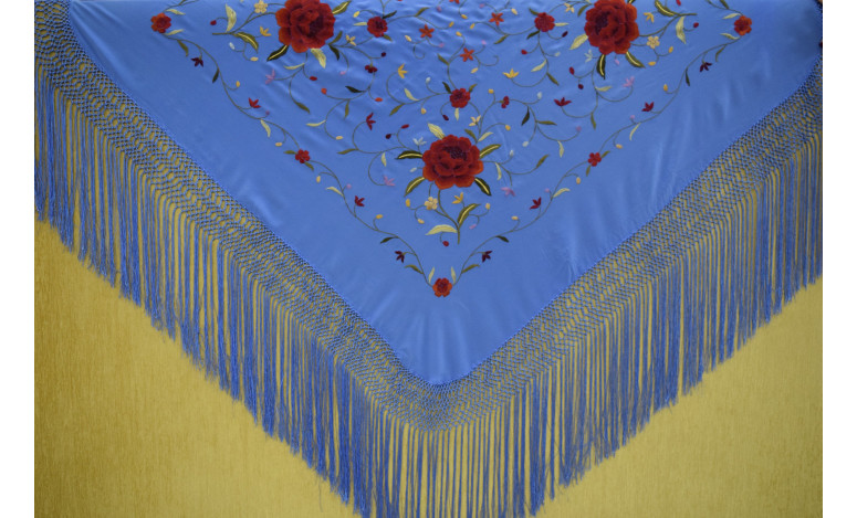 Mantón bordado a mano en seda 115 cm
