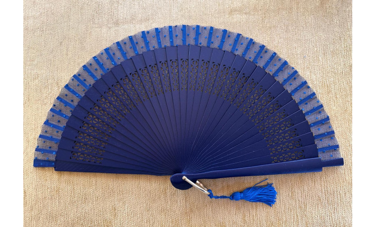 Abanico liso calado