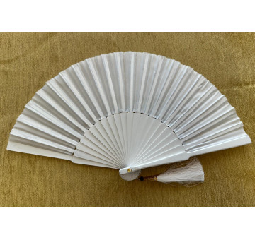 Abanico seda liso con funda 2
