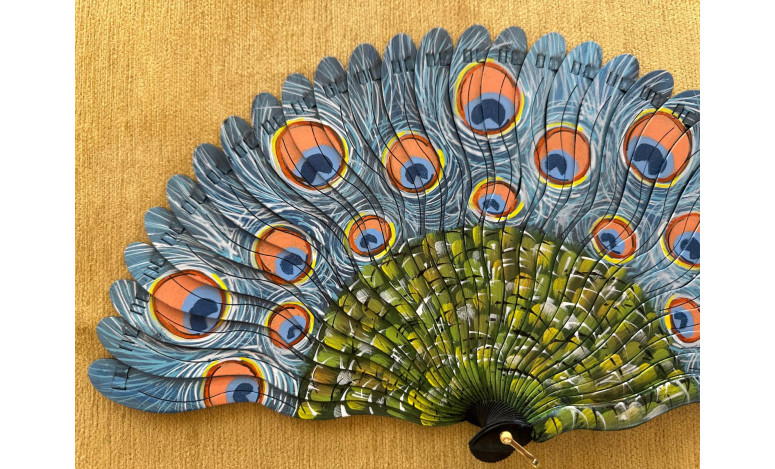 Abanico baraja pavo real
