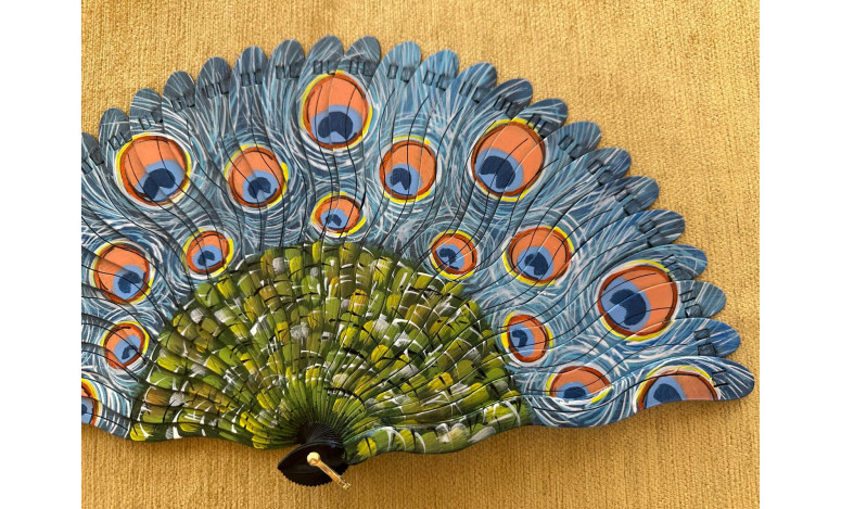 Abanico baraja pavo real