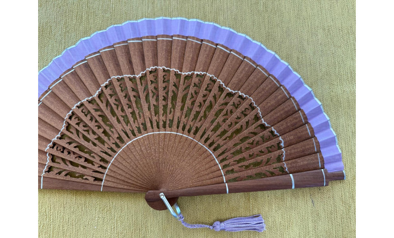 Abanico liso madera calada