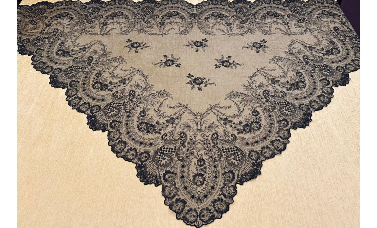 Mantilla máquina infanta 130*280