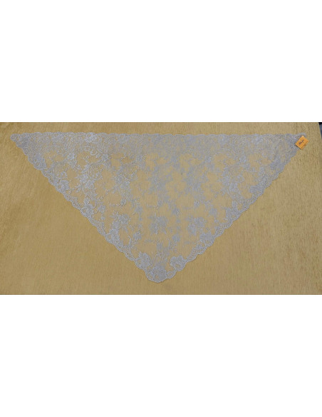 Mantilla triangular plata 90*190