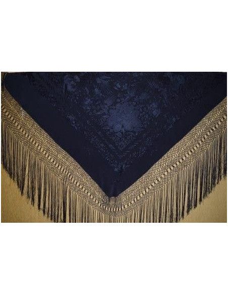 Mantón bordado a mano en seda 140 cm