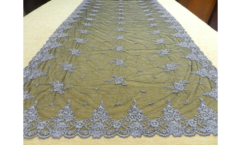 Mantilla máquina negro plata 120*220