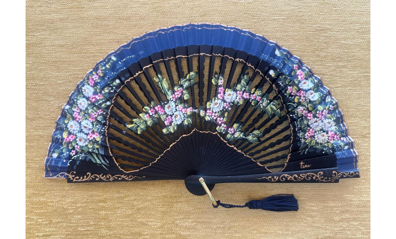 Abanico bolso calado flores