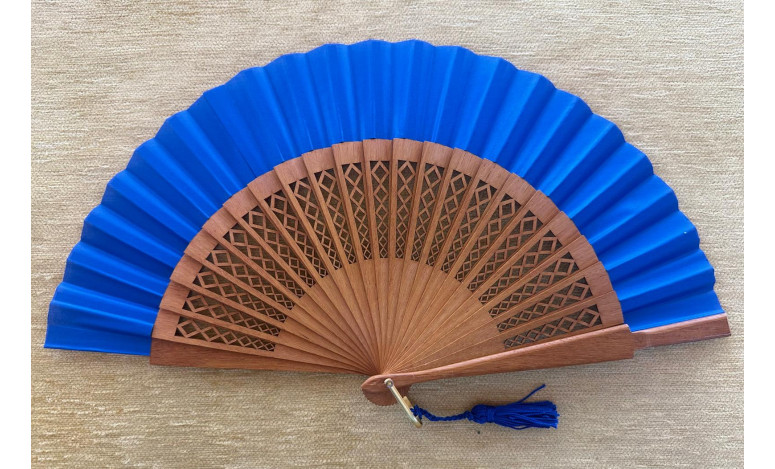 Abanico calado liso