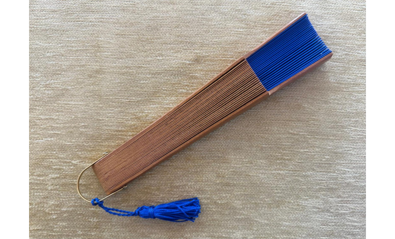 Abanico calado liso