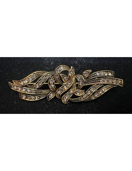 Broche mantilla rodio