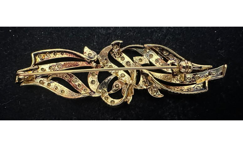 Broche mantilla rodio