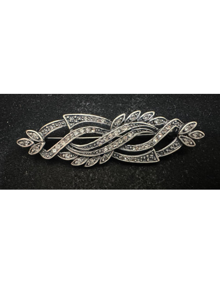 Broche mantilla rodio