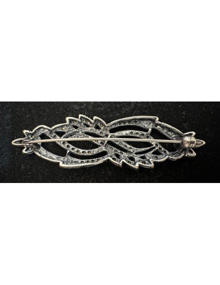 Broche mantilla rodio