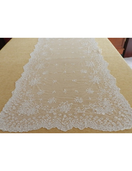 Mantilla mano mediana