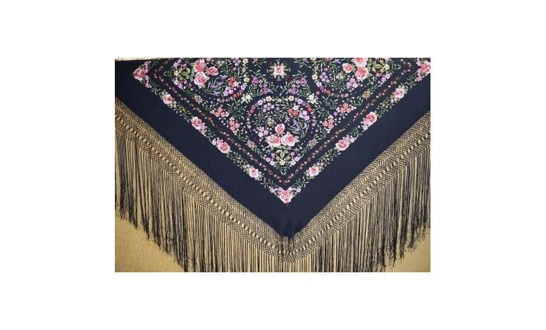 Mantón bordado a mano en seda 140cm