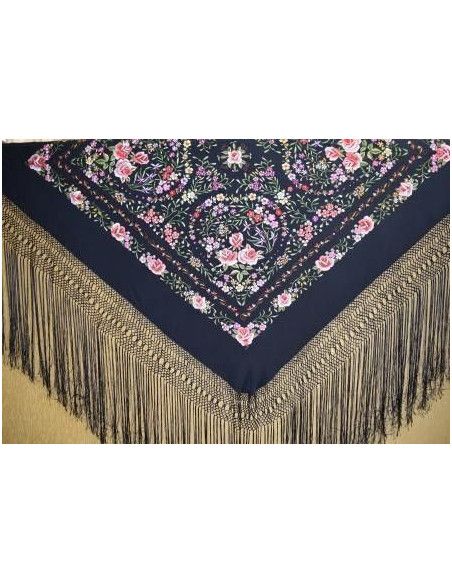 Mantón bordado a mano en seda 140cm