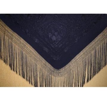 Mantón bordado a mano en seda 140cm 2