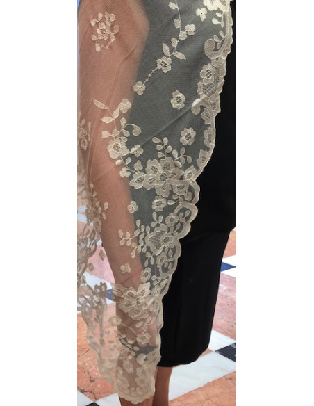 Mantilla infanta mano seda