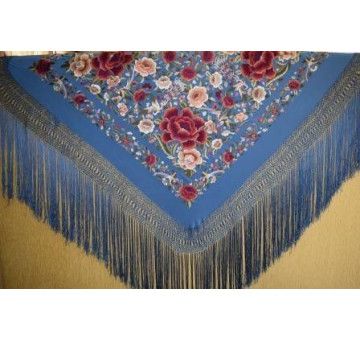 Mantón bordado a mano en seda 140cm 2