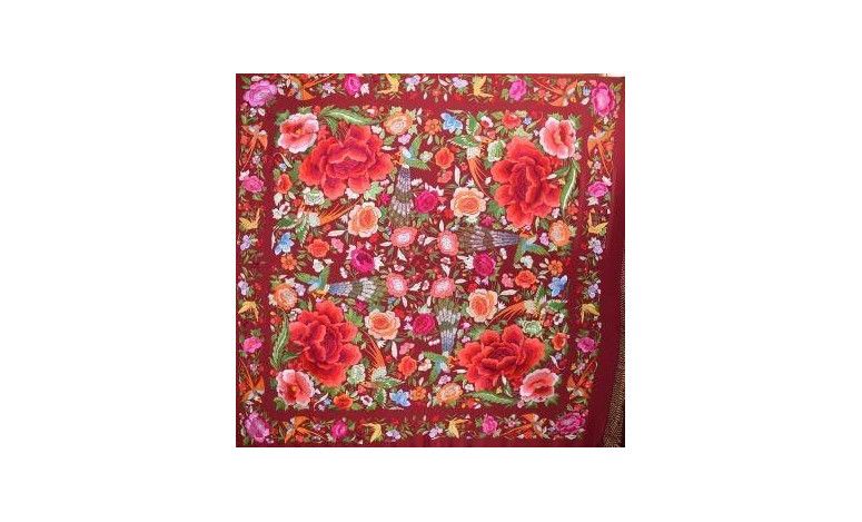 Mantón bordado a mano en seda 140cm