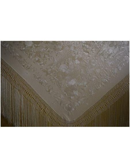 Mantón bordado a mano en seda 140cm