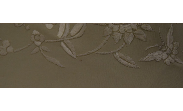 Mantón mano crespón 150cm