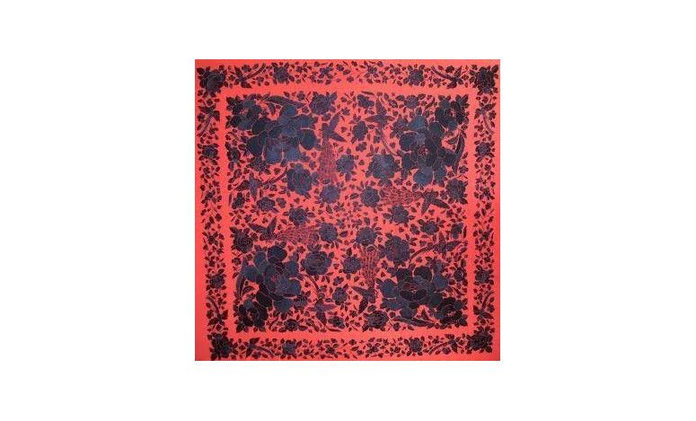 Mantón bordado a mano en seda 140cm