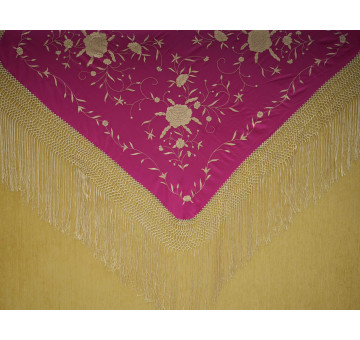 Mantón bordado a mano en seda 115 cm 2