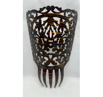 Peina mantilla concha 17cm