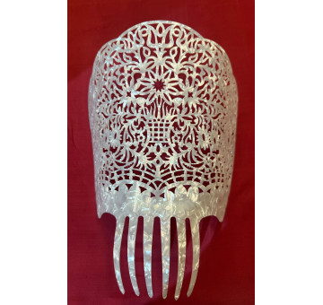 Peina mantilla nácar 20cm