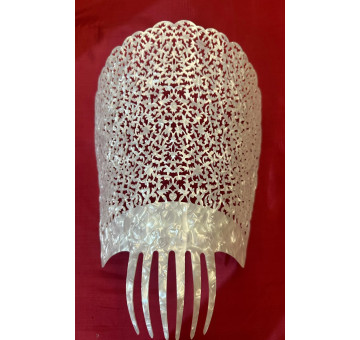Peina mantilla nácar 21cm
