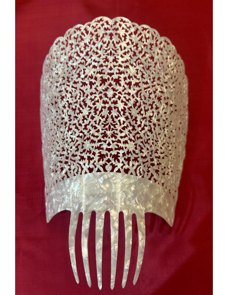 Peina mantilla nácar 20cm