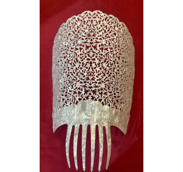 Peina mantilla nácar 22cm