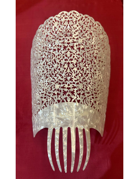 Peina mantilla nácar 23cm