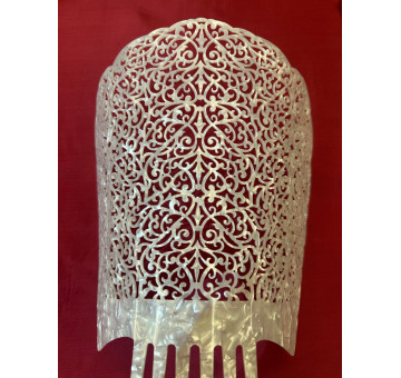 Peina mantilla nácar 21cm 2