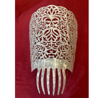 Peina mantilla nácar 20cm
