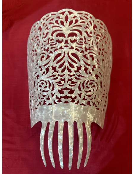 Peina mantilla nácar 20cm