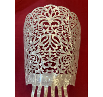 Peina mantilla nácar 20cm 2